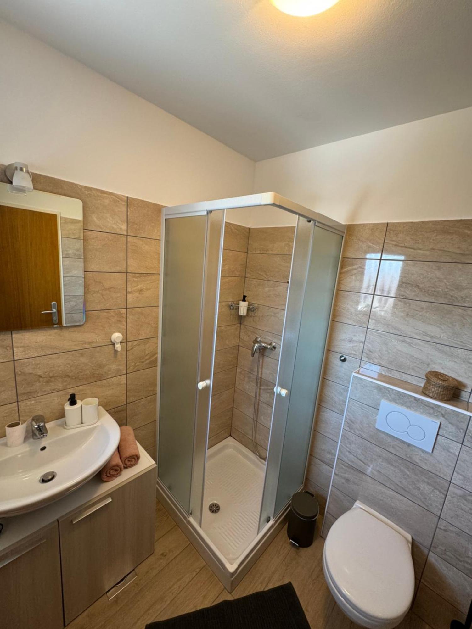 Santomas Apartments Šmarje Zewnętrze zdjęcie