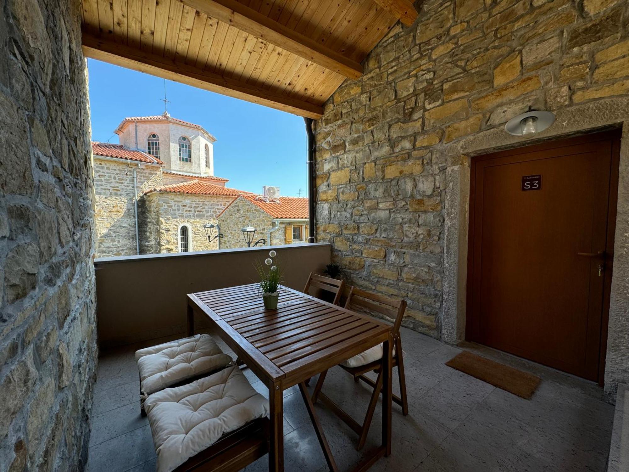 Santomas Apartments Šmarje Zewnętrze zdjęcie